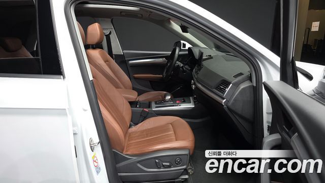 Audi Q5 (FY) 40 TDI Quattro 2022 — фото 11