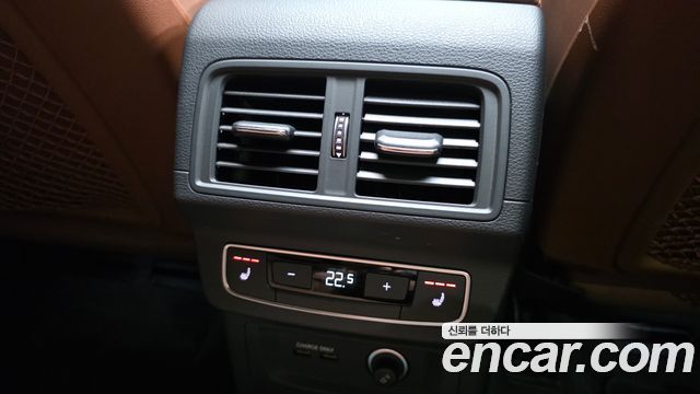 Audi Q5 (FY) 40 TDI Quattro 2022 — фото 19
