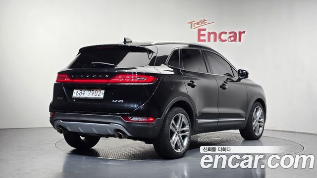 Lincoln MKC 2.0 AWD 2015 — фото 2