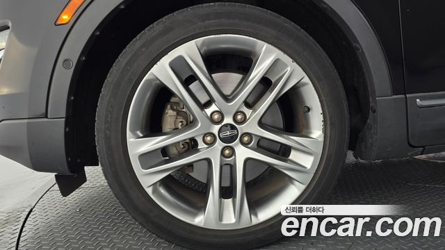 Lincoln MKC 2.0 AWD 2015 — фото 5