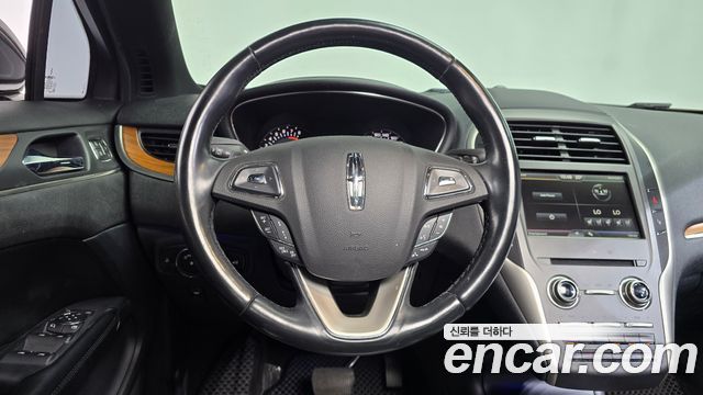 Lincoln MKC 2.0 AWD 2015 — фото 13
