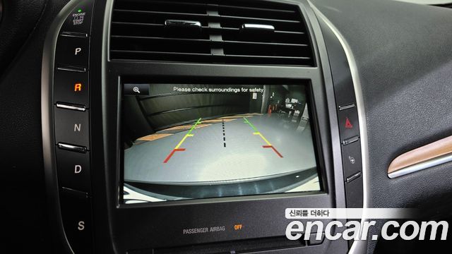 Lincoln MKC 2.0 AWD 2015 — фото 14