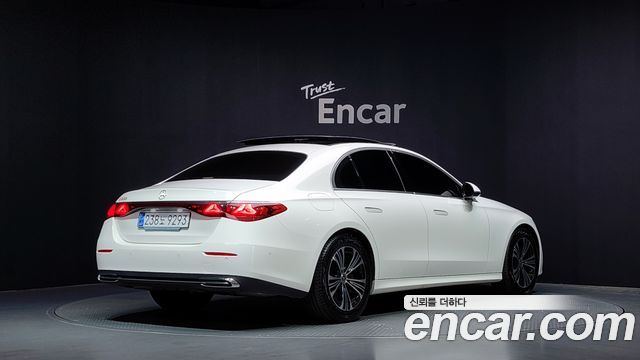 Mercedes-Benz E-Class (W214) E200 Avantgarde 2025 — фото 2