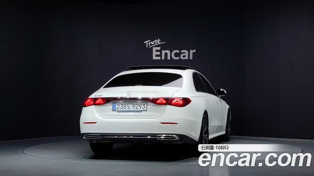 Mercedes-Benz E-Class (W214) E200 Avantgarde 2025 — фото 4