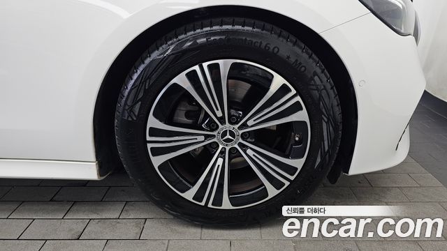 Mercedes-Benz E-Class (W214) E200 Avantgarde 2025 — фото 5