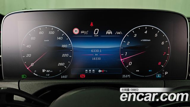 Mercedes-Benz E-Class (W214) E200 Avantgarde 2025 — фото 8