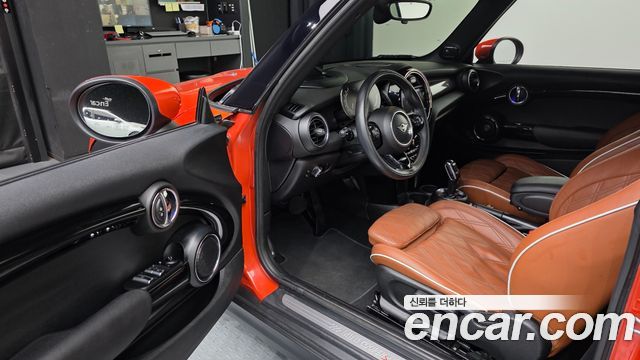 MINI Cooper S Convertible Standard 3rd 2021 — фото 10