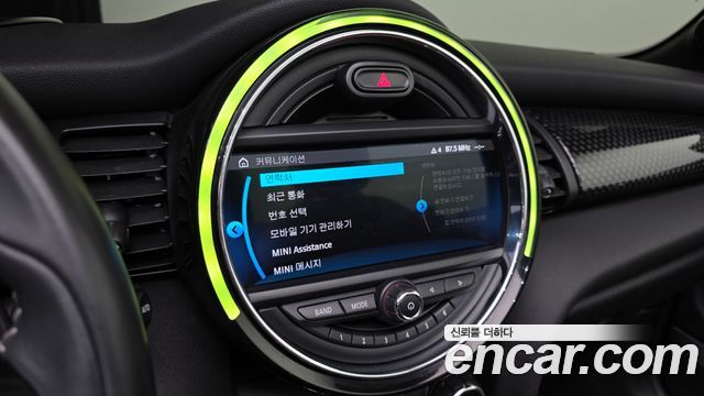 MINI Cooper S Convertible Standard 3rd 2021 — фото 13
