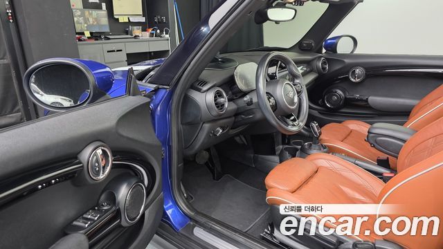 MINI Cooper S Convertible Standard 3rd 2021 — фото 10