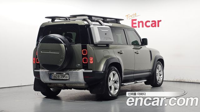 Land Rover Defender (L663) 110 D300 HSE 2022 — фото 2