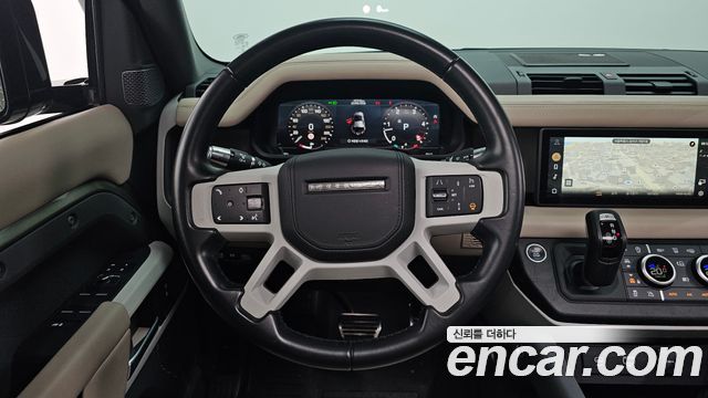 Land Rover Defender (L663) 110 D300 HSE 2022 — фото 17