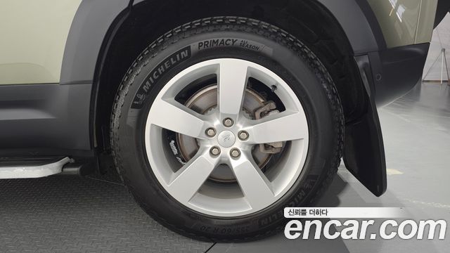 Land Rover Defender (L663) 110 D300 HSE 2022 — фото 27