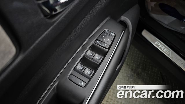 Renault Korea QM6 2.0 LPe Premiere 2WD 2021 — фото 16