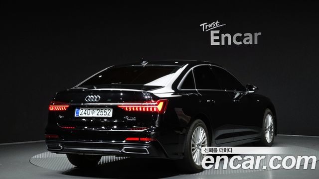 Audi A6 (C8) 40 TDI Quattro Premium 2020 — фото 2