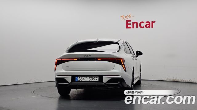 Kia K5 (III) 2.0 Noblesse 2025 — фото 4