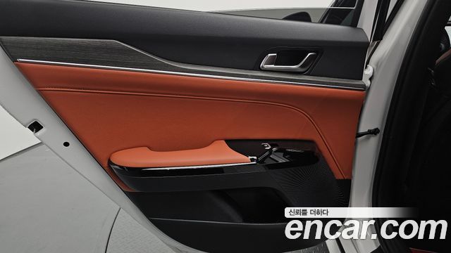 Kia K5 (III) 2.0 Noblesse 2025 — фото 25