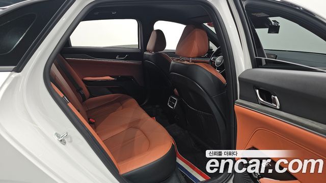 Kia K5 (III) 2.0 Noblesse 2025 — фото 26