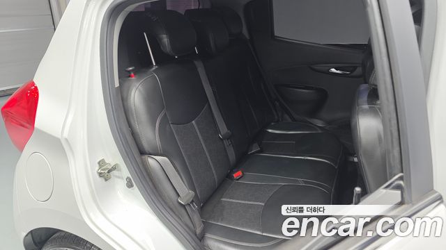 Chevrolet Next Spark LTZ 2017 — фото 15