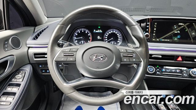 Hyundai Sonata (DN8) 2.0 Premium Plus 2022 — фото 14