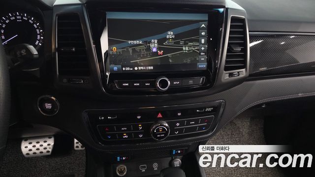 KG Mobility (SsangYong) Rexton Sports Khan Diesel 2.2 4WD Noblesse 2021 — фото 14