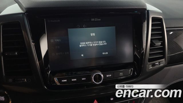 KG Mobility (SsangYong) Rexton Sports Khan Diesel 2.2 4WD Noblesse 2021 — фото 16