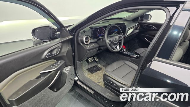 Chevrolet Trax Crossover 1.2 ACTIV Plus 2024 — фото 11