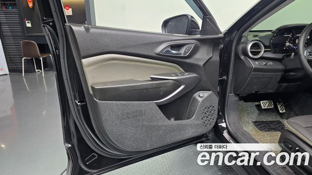 Chevrolet Trax Crossover 1.2 ACTIV Plus 2024 — фото 24