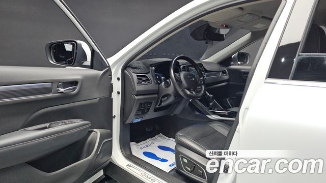 Renault Korea QM6 2.0 LPe RE Signature 2WD 2022 — фото 10
