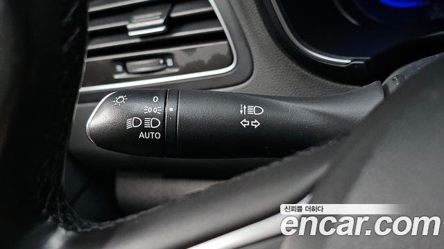 Renault Korea QM6 2.0 LPe RE Signature 2WD 2022 — фото 30