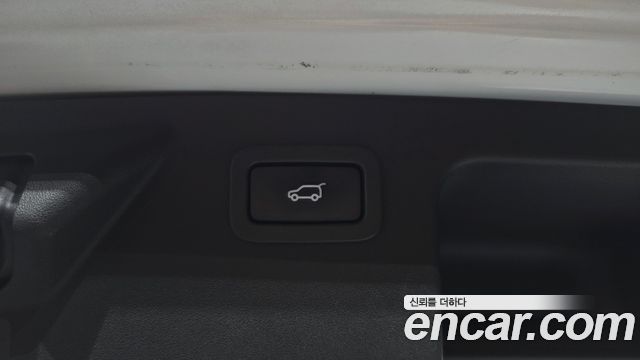 Land Rover Discovery Sport 2.0 TD4 SE 2017 — фото 28
