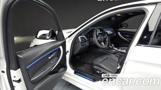 BMW 3 Series (F30) 320i M Sport 2017 — фото 10