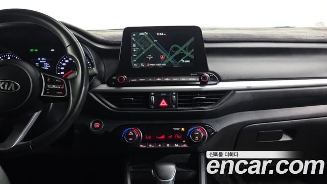 Kia K3 Standard 2021 — фото 16