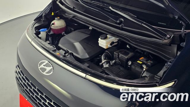 Hyundai Staria Cargo 5-Seater Modern 2024 — фото 6