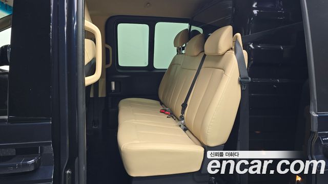 Hyundai Staria Cargo 5-Seater Modern 2024 — фото 12