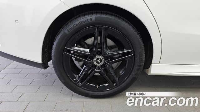 Mercedes-Benz CLA-Class (C118) CLA250 4MATIC 2022 — фото 5