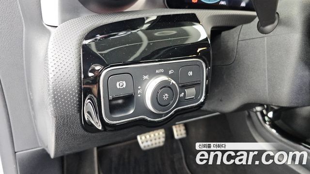 Mercedes-Benz CLA-Class (C118) CLA250 4MATIC 2022 — фото 18