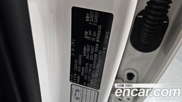 Kia Tasman 2.5T Gasoline 4WD X-Pro 2026 — фото 29