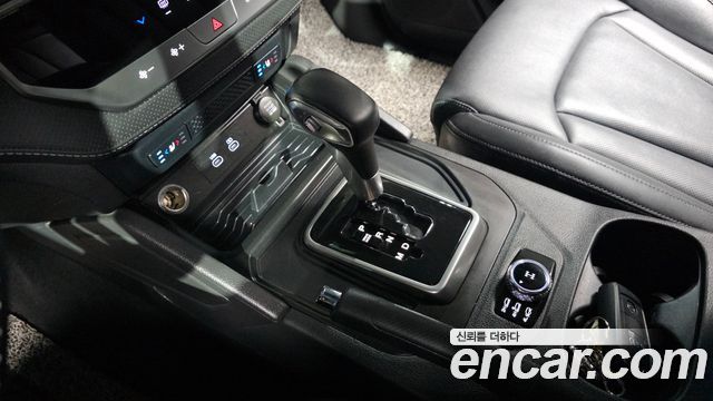 KG Mobility (SsangYong) Rexton Sports Khan Diesel 2.2 4WD Culman Prestige 2024 — фото 9