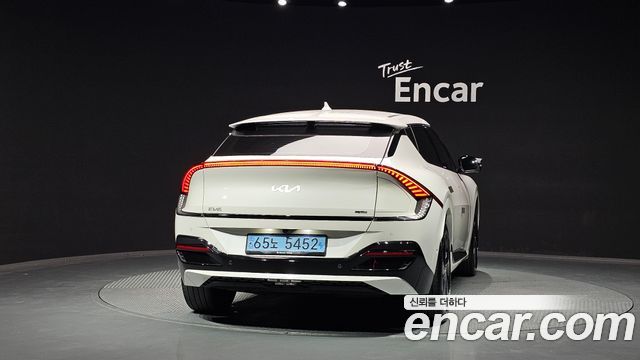 Kia EV6 Long Range GT Line 2022 — фото 4
