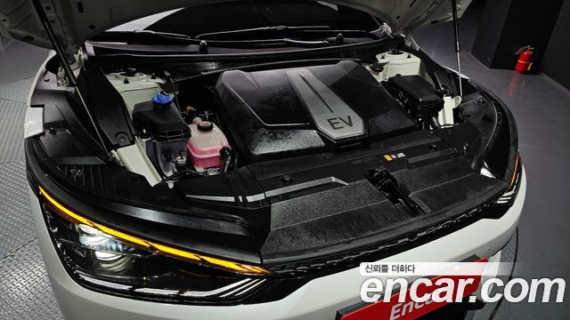 Kia EV6 Long Range GT Line 2022 — фото 6