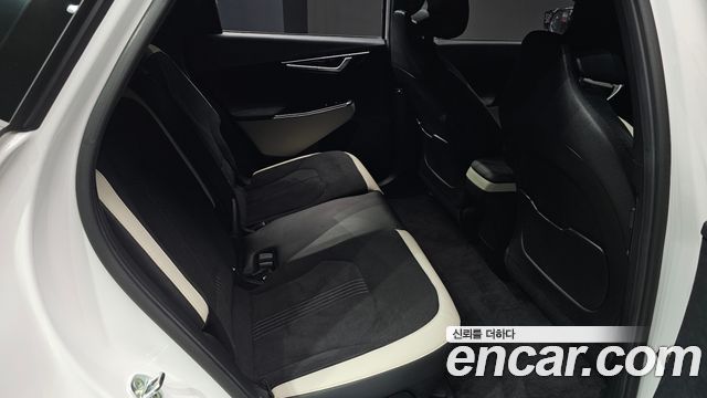 Kia EV6 Long Range GT Line 2022 — фото 12