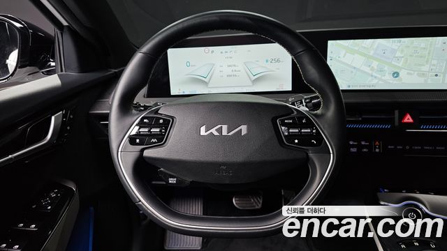 Kia EV6 Long Range GT Line 2022 — фото 14