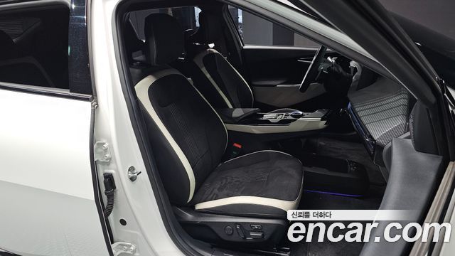 Kia EV6 Long Range GT Line 2022 — фото 26