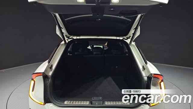 Kia EV6 Long Range GT Line 2022 — фото 32