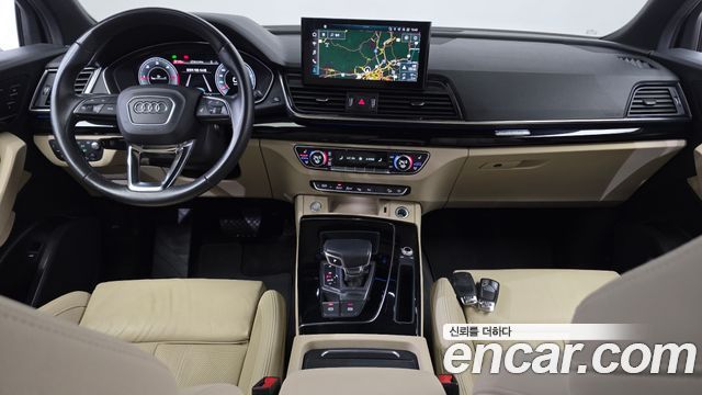 Audi Q5 (FY) 40 TDI Quattro Premium 2022 — фото 27
