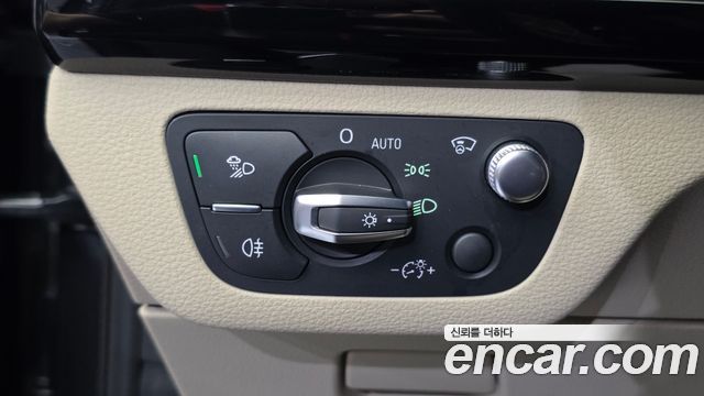 Audi Q5 (FY) 40 TDI Quattro Premium 2022 — фото 30