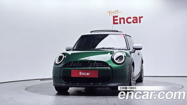 MINI Cooper C (IV) Classic 2025 — фото 3