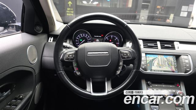 Land Rover Range Rover Evoque 2.2 SD4 Pure 2015 — фото 16
