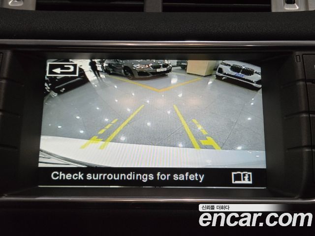 Land Rover Range Rover Evoque 2.2 SD4 Pure 2015 — фото 18