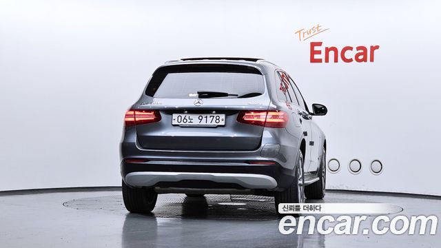 Mercedes-Benz GLC-Class (X253) GLC350e 4MATIC Premium 2019 — фото 4